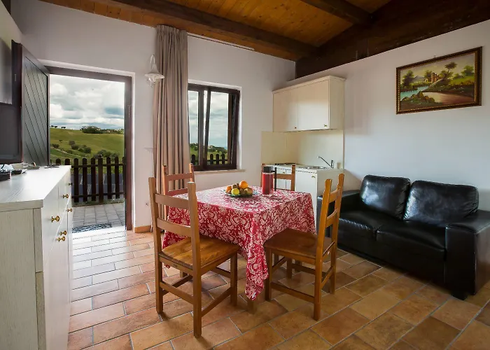 Il Cascinale * Колоннелла