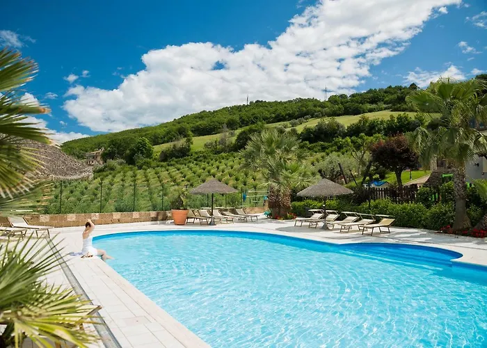 Il Cascinale * Колоннелла